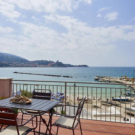 Marea Daire Lerici Dış mekan fotoğraf